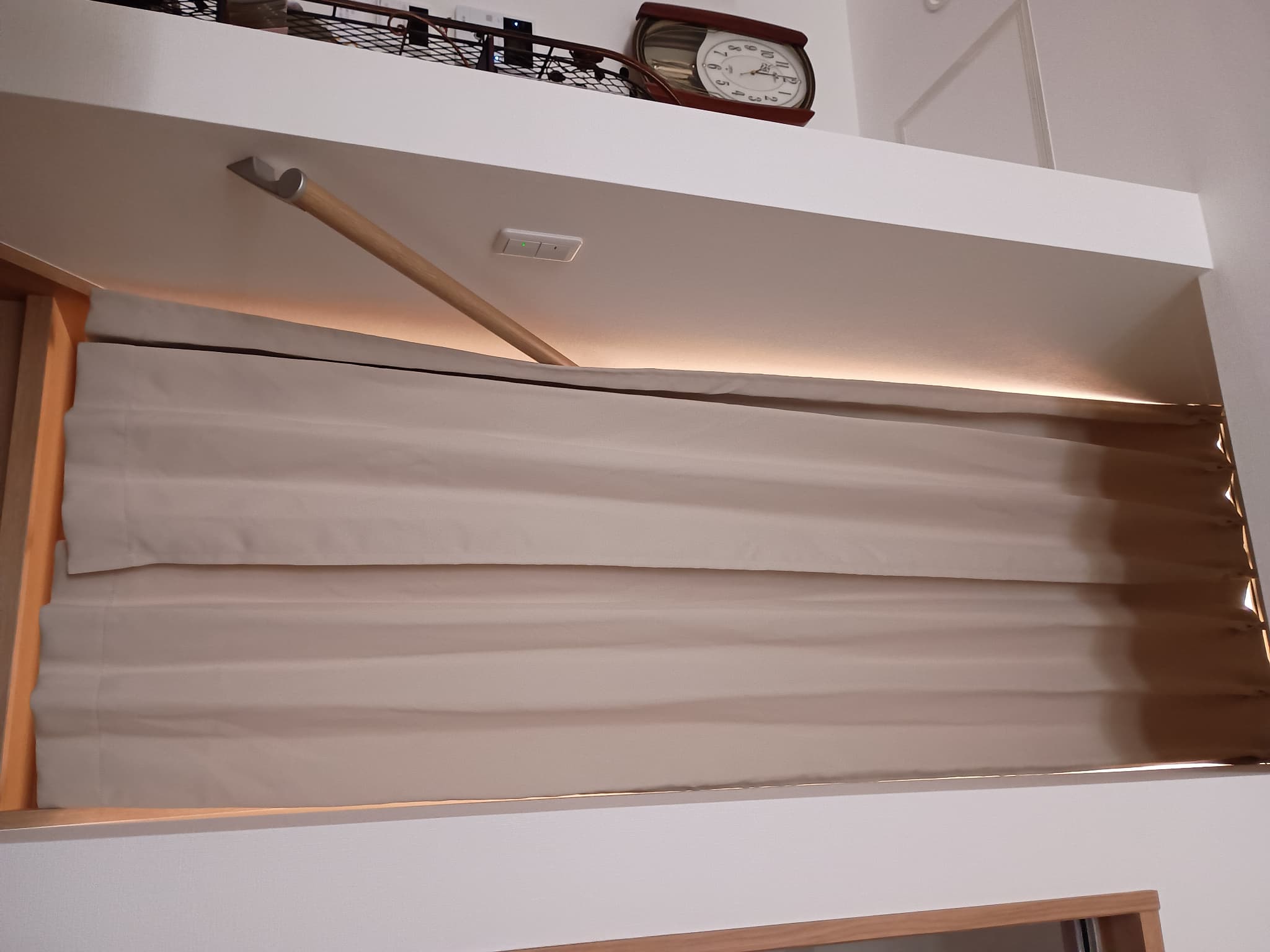 サンゲツロングカーテン　暖房の階段塞ぎに最適 サンゲツロングカーテン 暖房の階段塞ぎに最適 機能別/遮熱カーテン