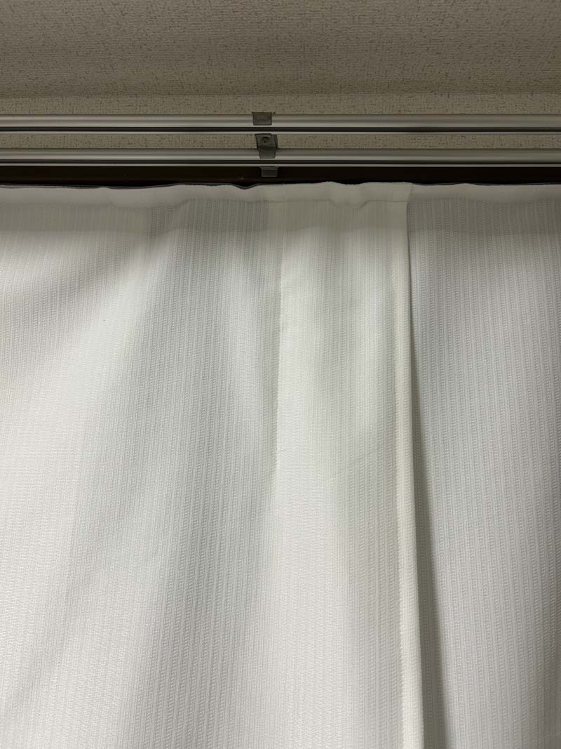 【まるっくす】防寒　防暑　サーマルクロス　カーテン 貼るだけ2分で防寒・防暑・節電対策 「マジで貼るだけサーマルクロス